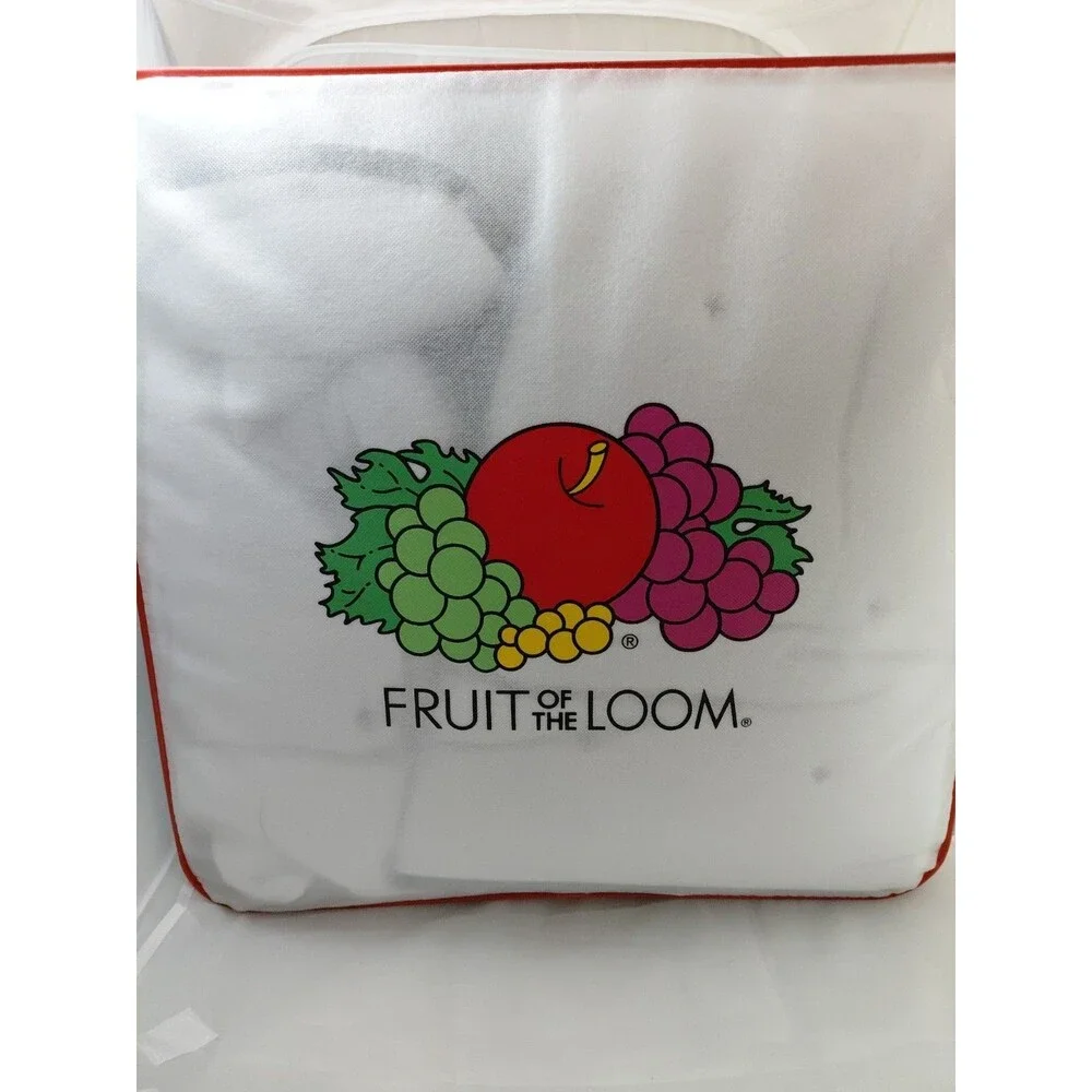 FRUIT OF THE LOOM SUPER SOFT REVERSIBLE COMFORTER SET Retails 85$